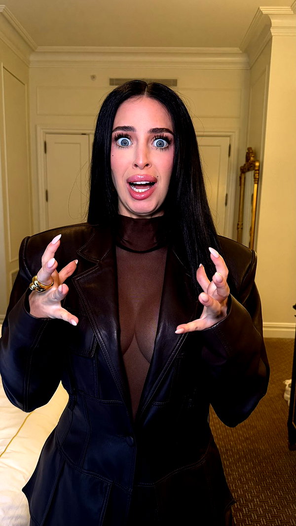 camilla_classy snapchat image archive image