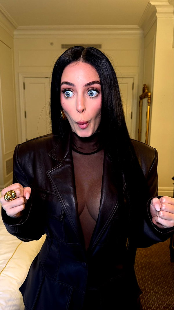 camilla_classy snapchat image archive image