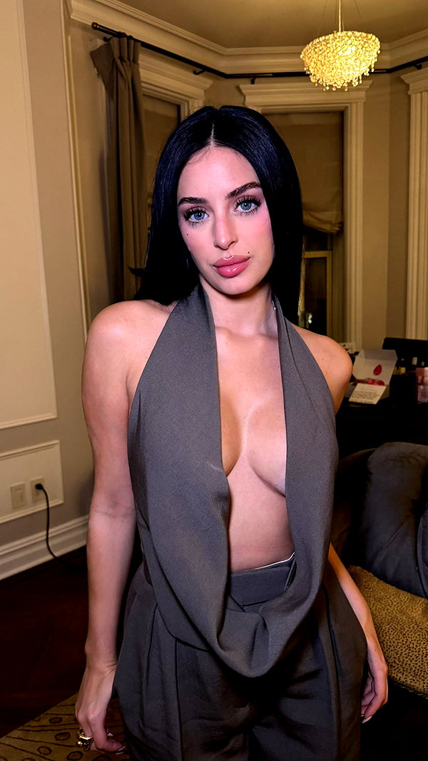 camilla_classy snapchat image archive image