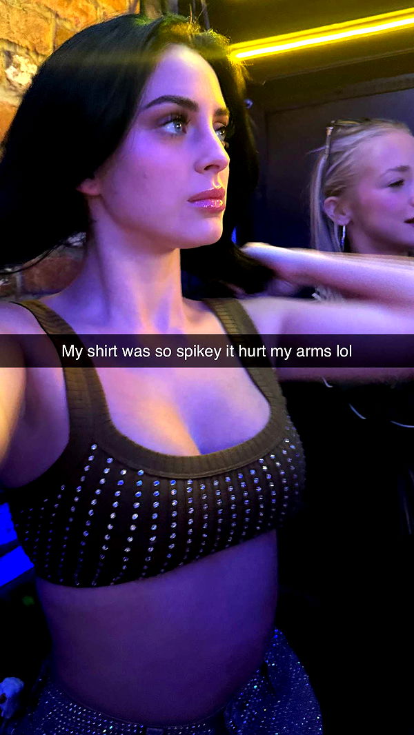 camilla_classy image ~ Altpins