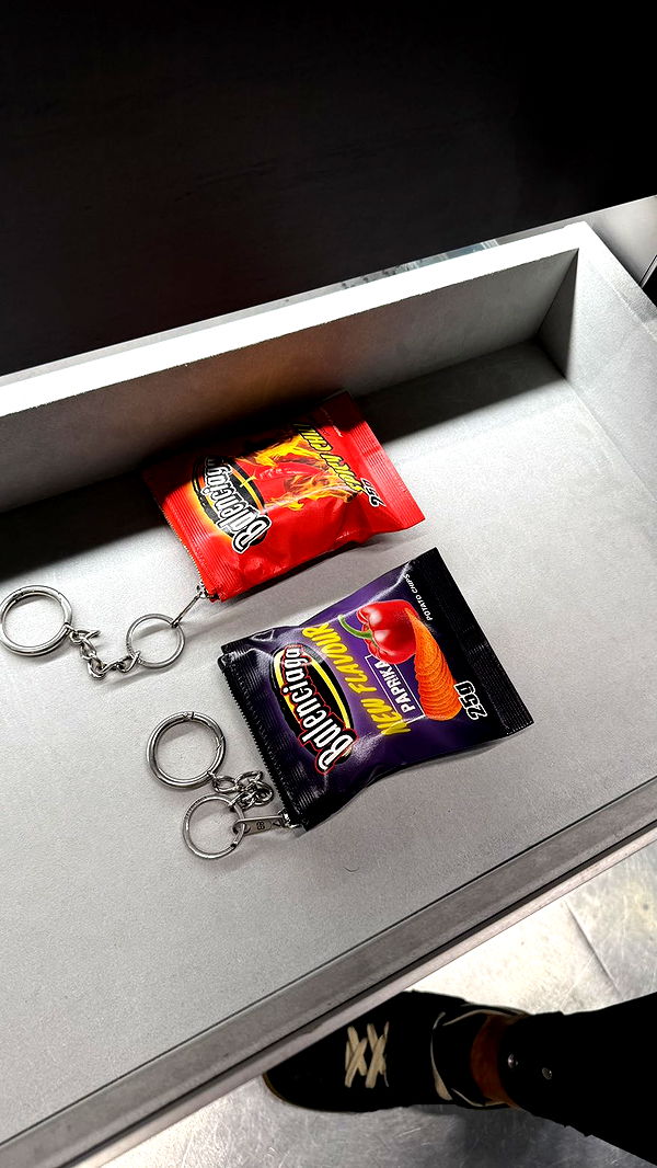 camilla_classy image ~ Altpins