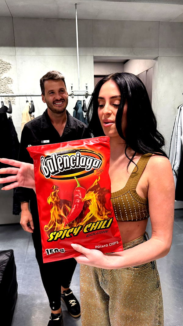 camilla_classy image ~ Altpins