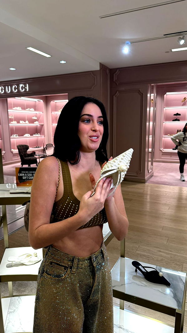 camilla_classy image ~ Altpins