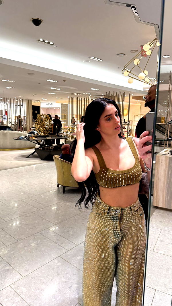 camilla_classy image ~ Altpins