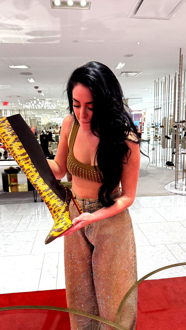 camilla_classy image ~ Altpins