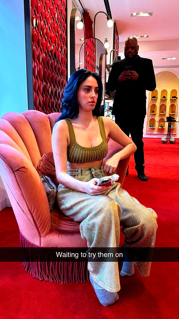 camilla_classy image ~ Altpins