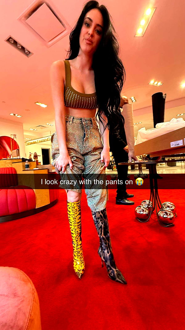 camilla_classy image ~ Altpins