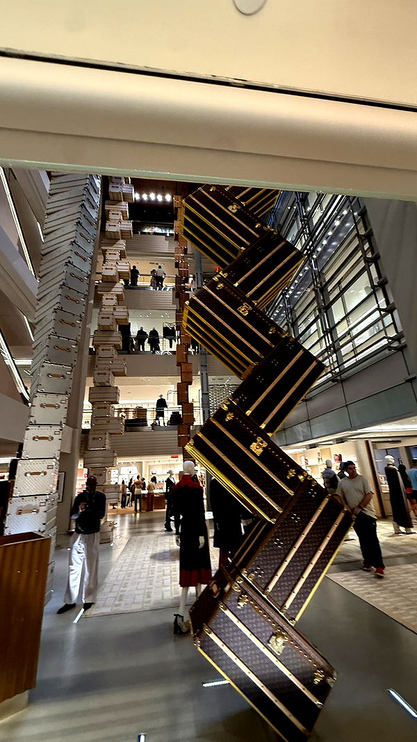 camilla_classy image ~ Altpins