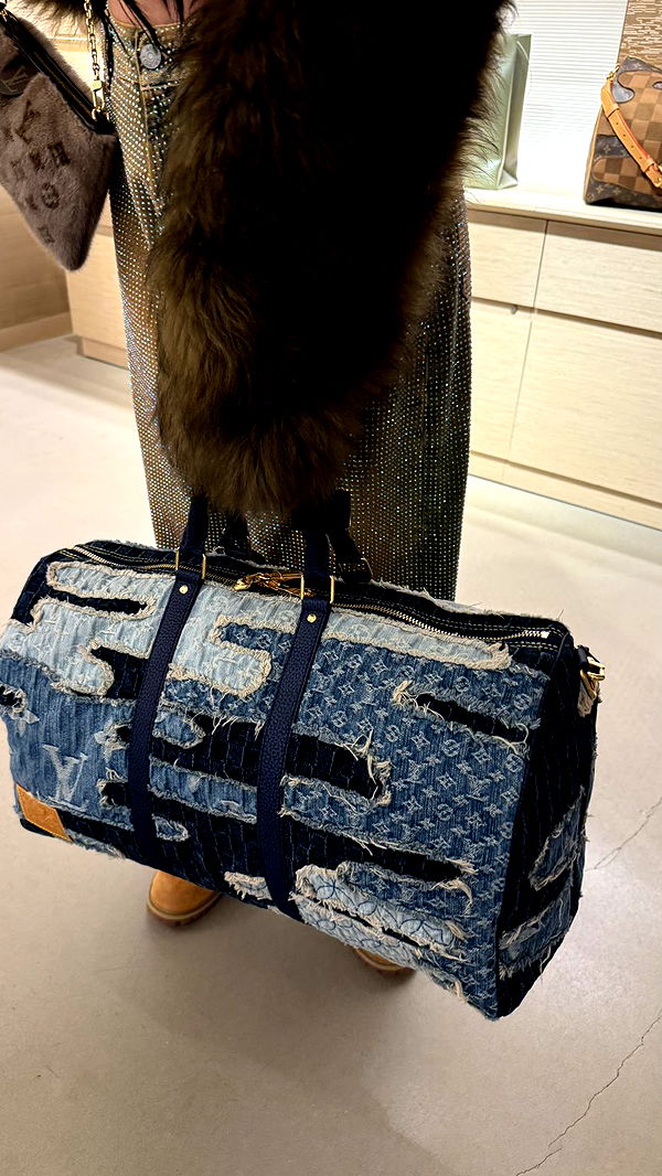 camilla_classy image ~ Altpins