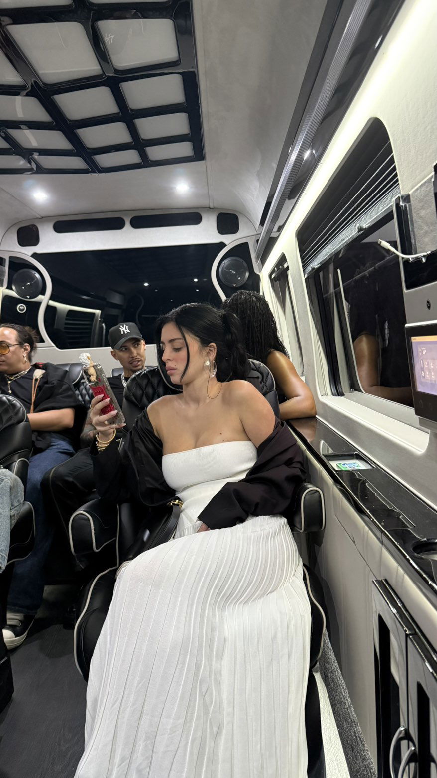 camilla_classy snapchat image archive image