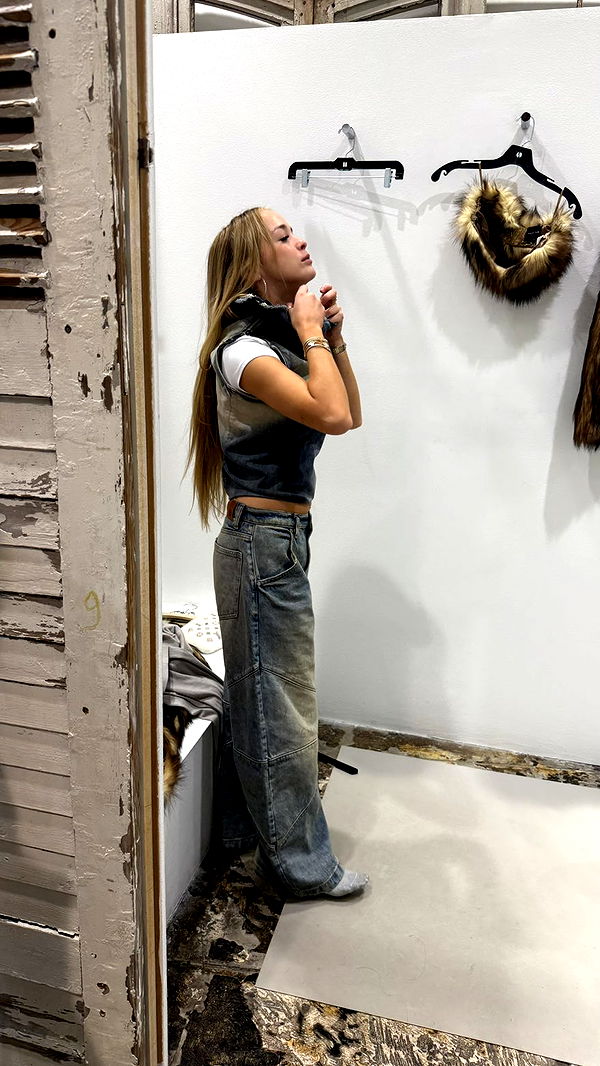 camilla_classy image ~ Altpins