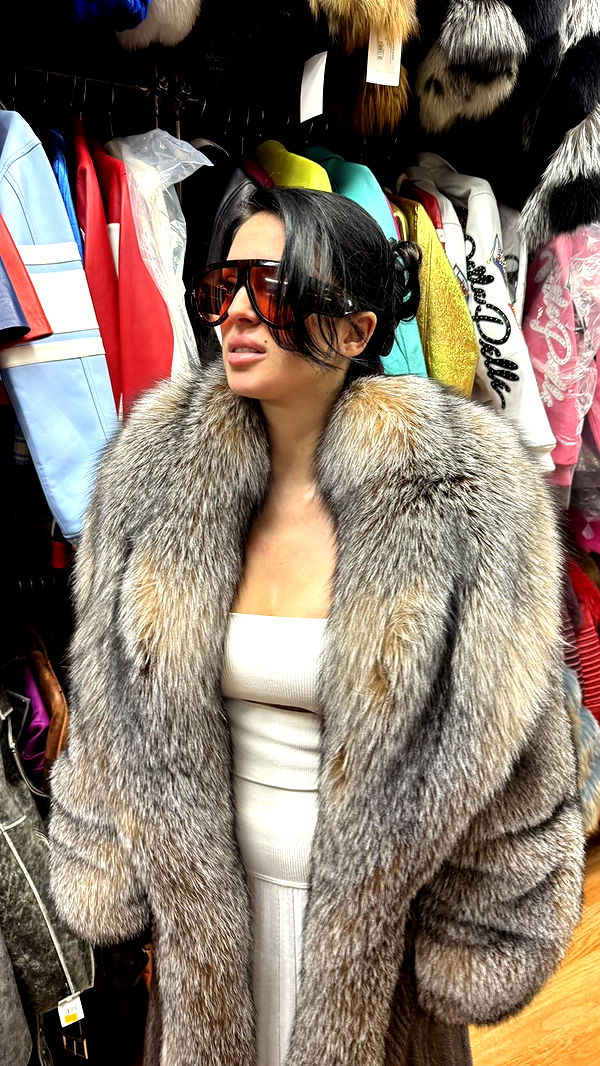 camilla_classy image ~ Altpins