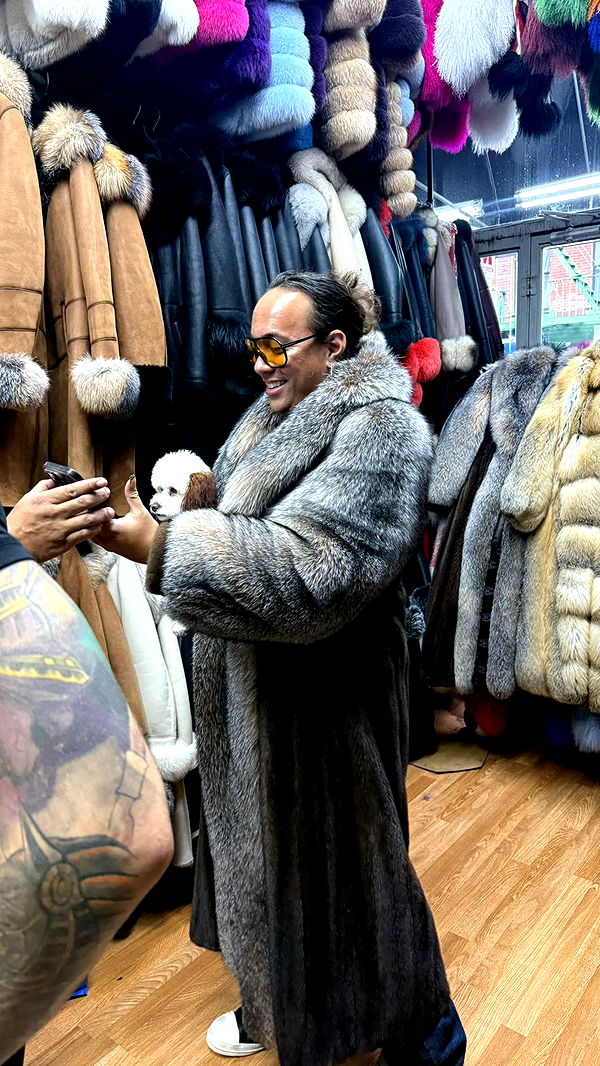 camilla_classy image ~ Altpins