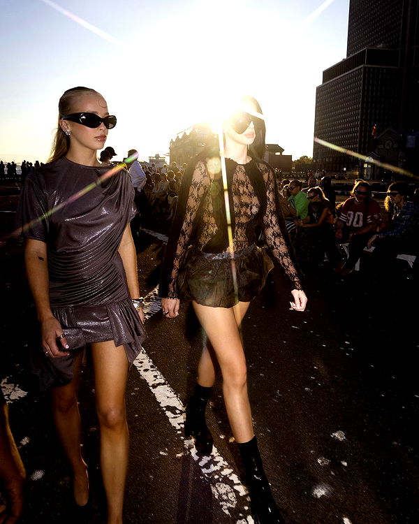 camilla_classy image ~ Altpins