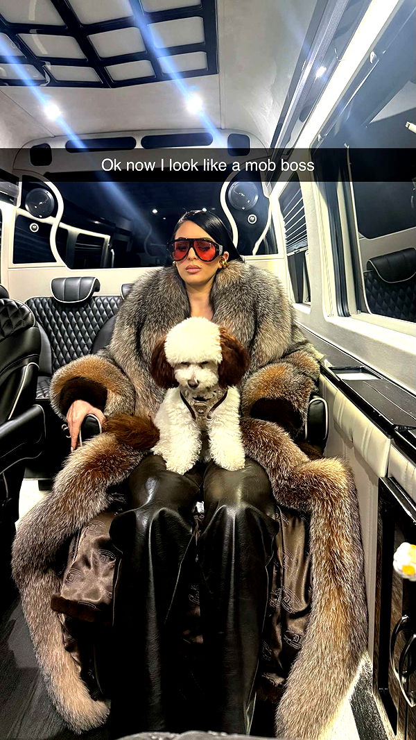 camilla_classy image ~ Altpins