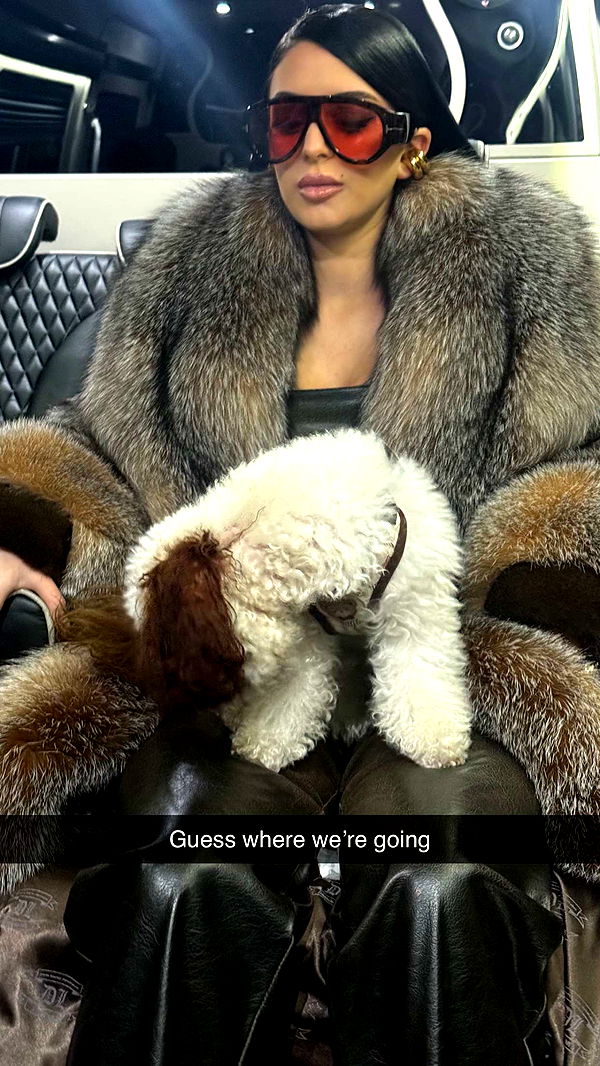 camilla_classy image ~ Altpins