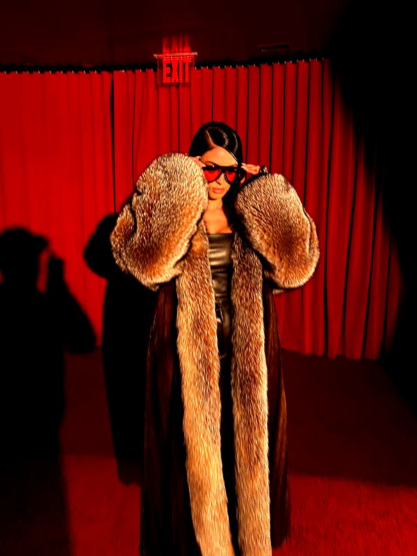 camilla_classy image ~ Altpins