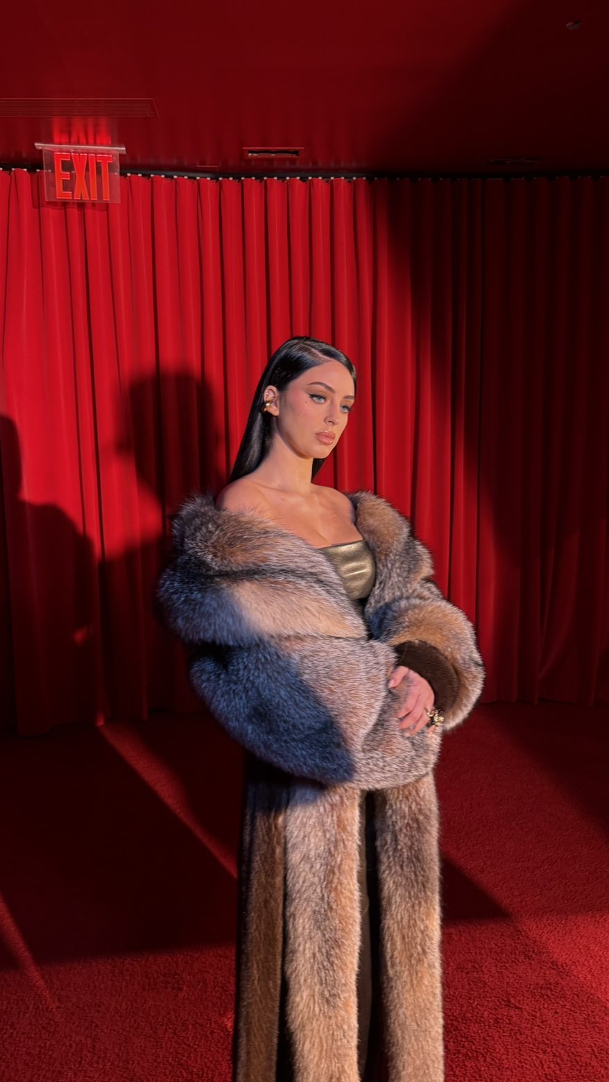 camilla_classy snapchat image archive image