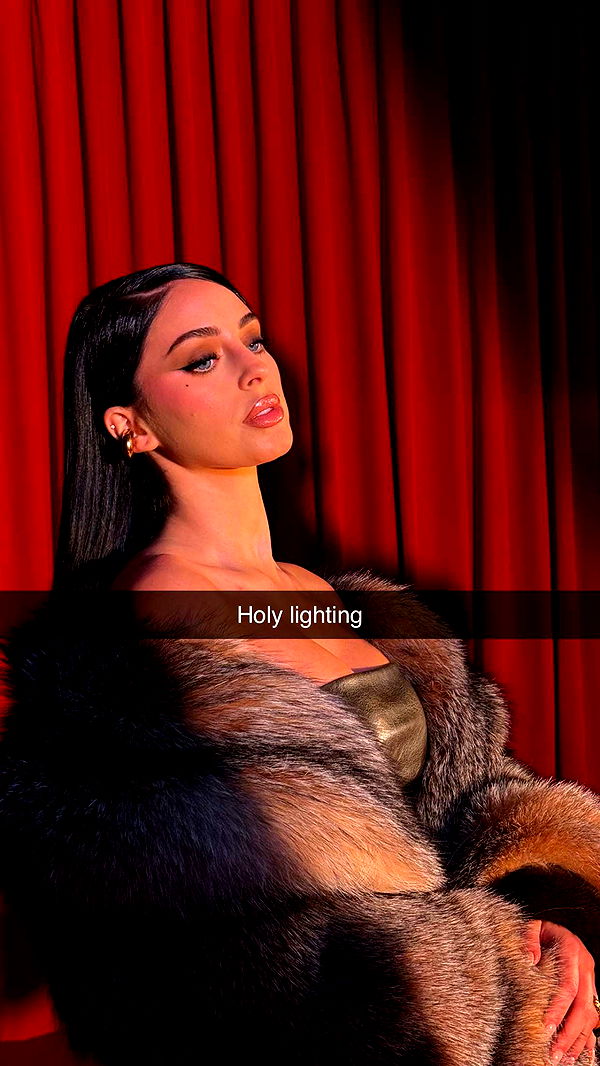 camilla_classy image ~ Altpins