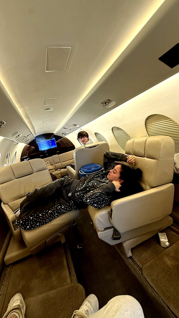 camilla_classy image ~ Altpins