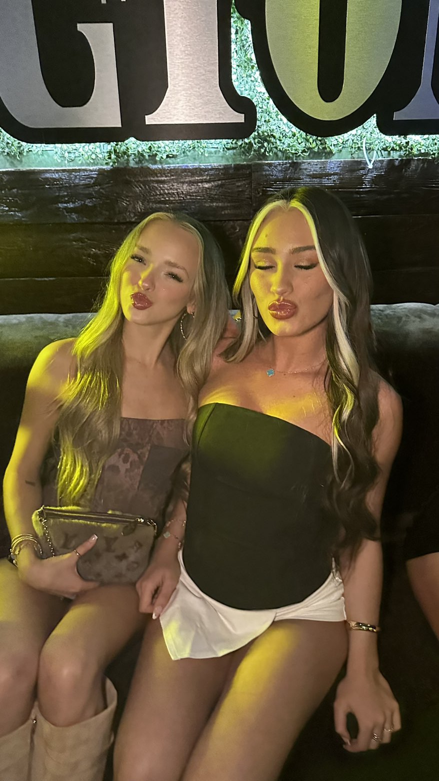 camilla_classy snapchat image archive image