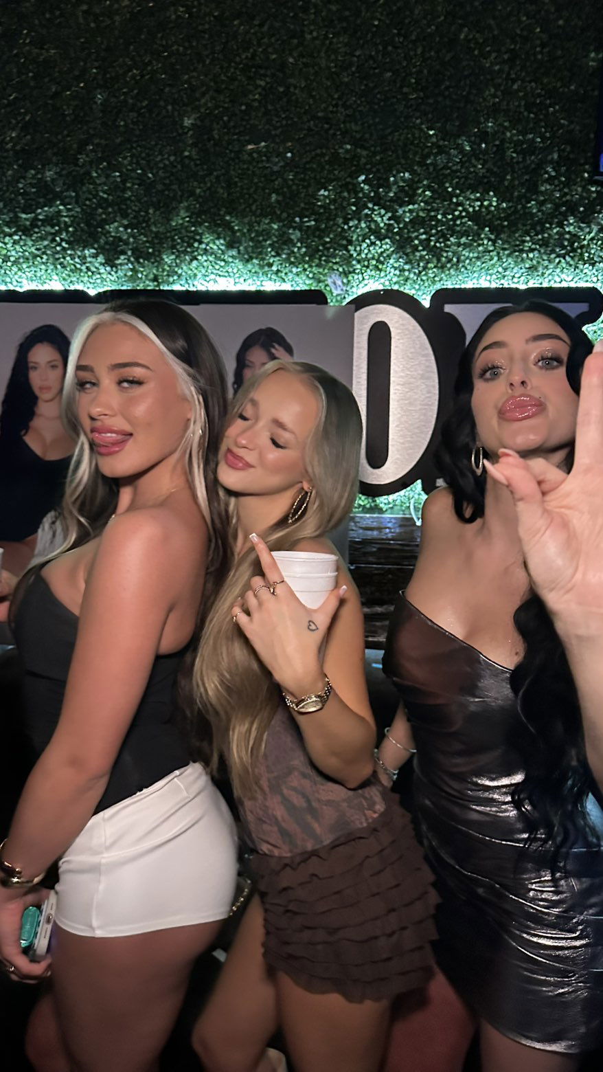 camilla_classy snapchat image archive image