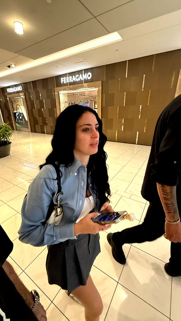 camilla_classy image ~ Altpins