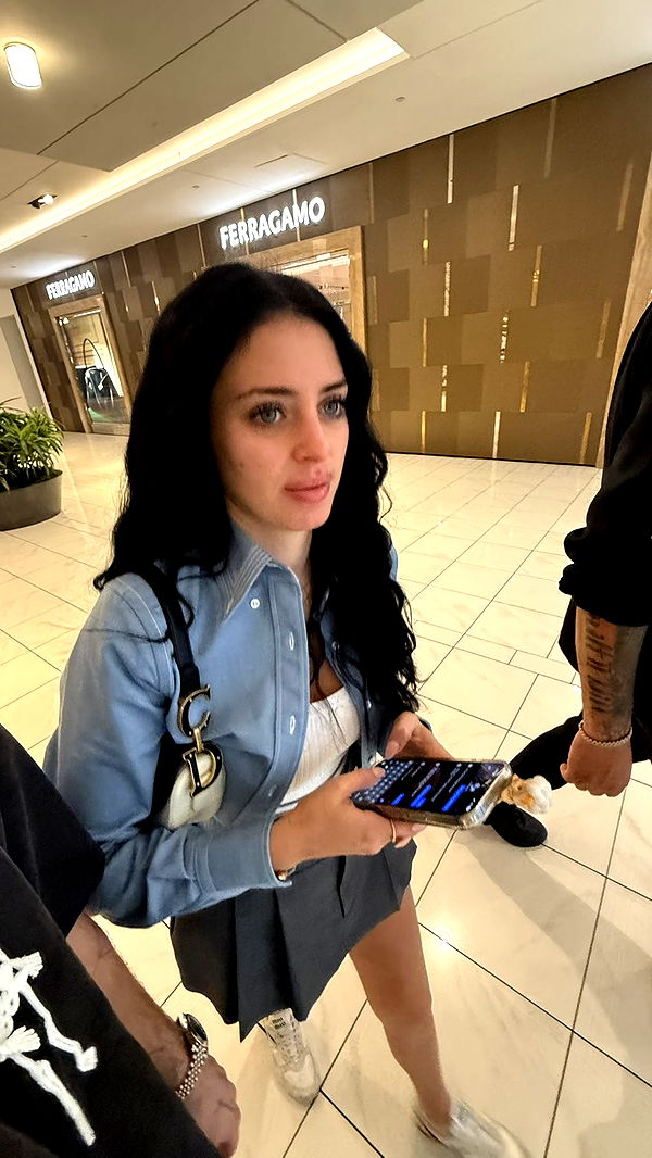 camilla_classy image ~ Altpins