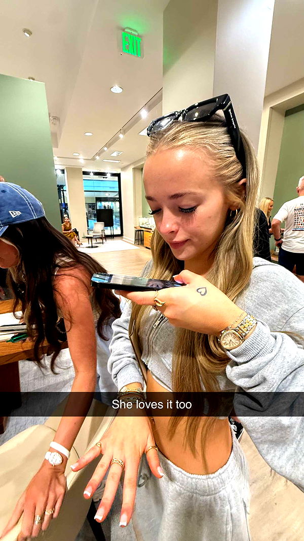 camilla_classy image ~ Altpins