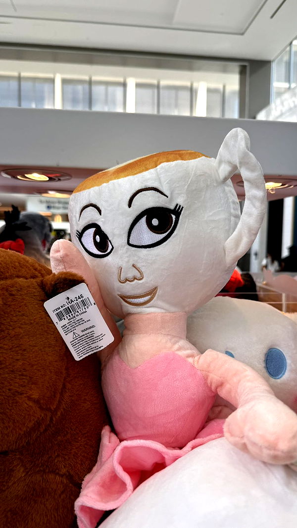 camilla_classy image ~ Altpins