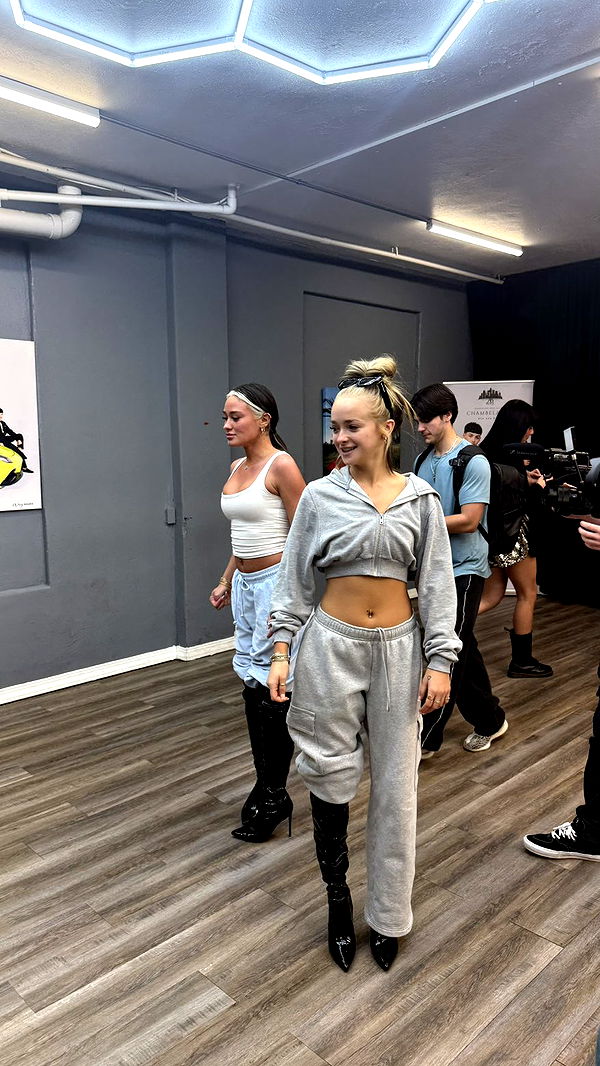 camilla_classy image ~ Altpins