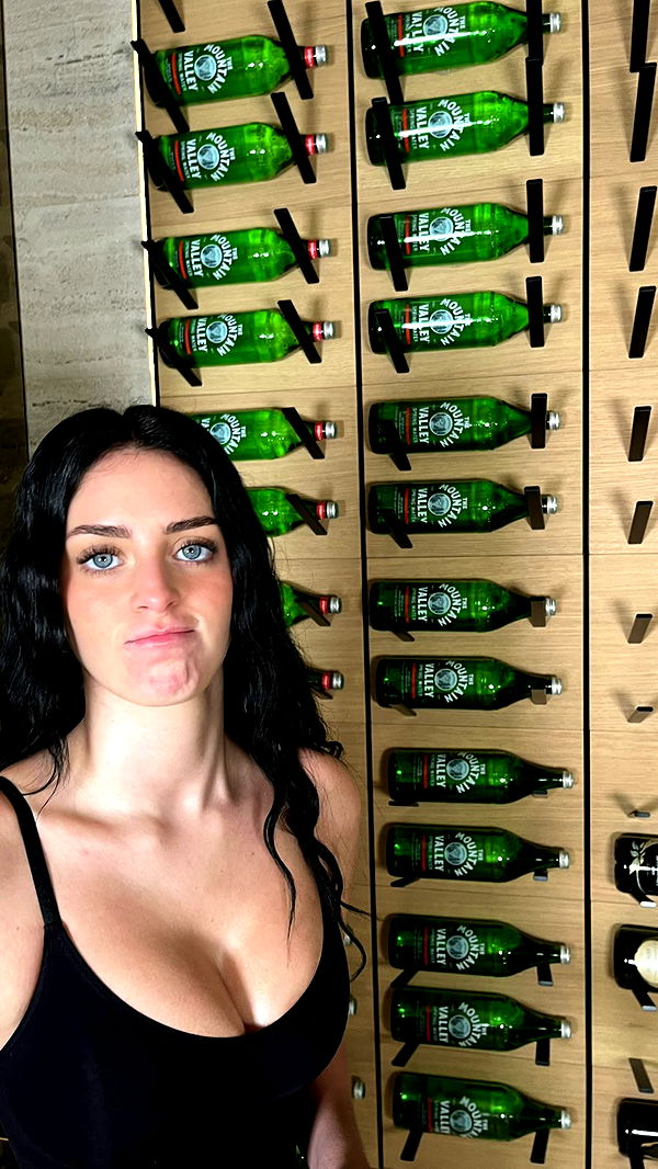 camilla_classy image ~ Altpins