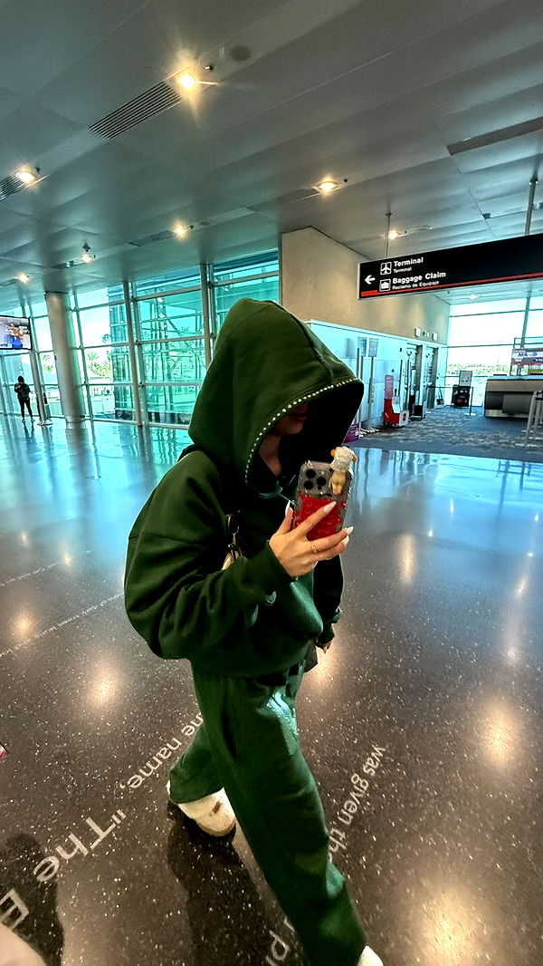 camilla_classy image ~ Altpins