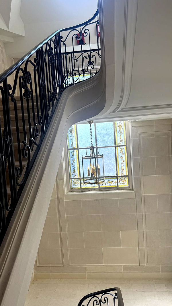 camilla_classy image ~ Altpins