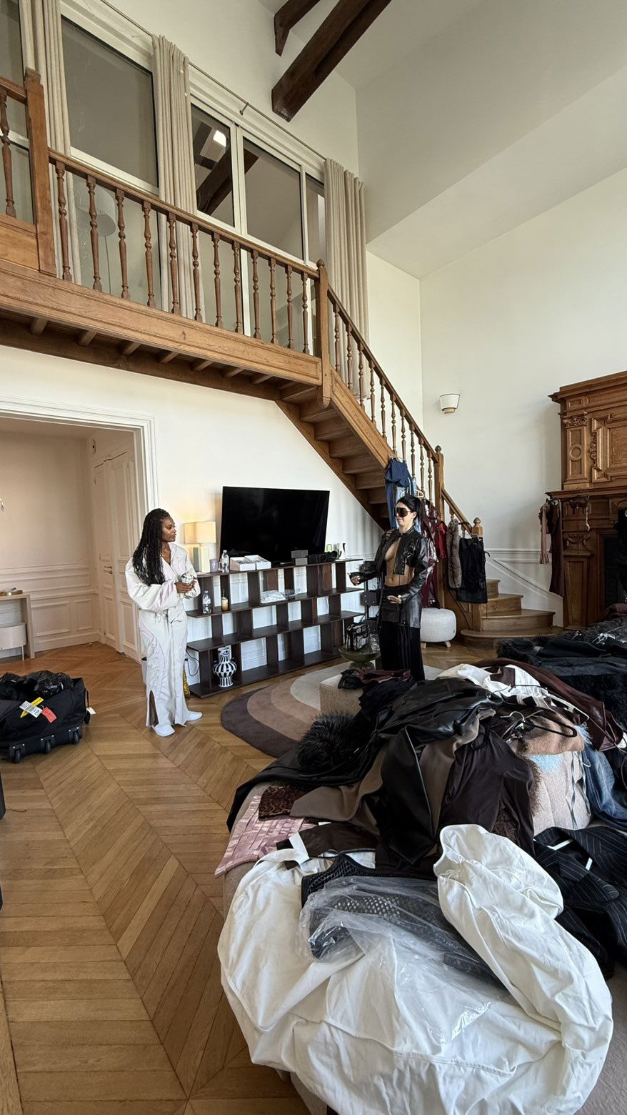 camilla_classy snapchat image archive image