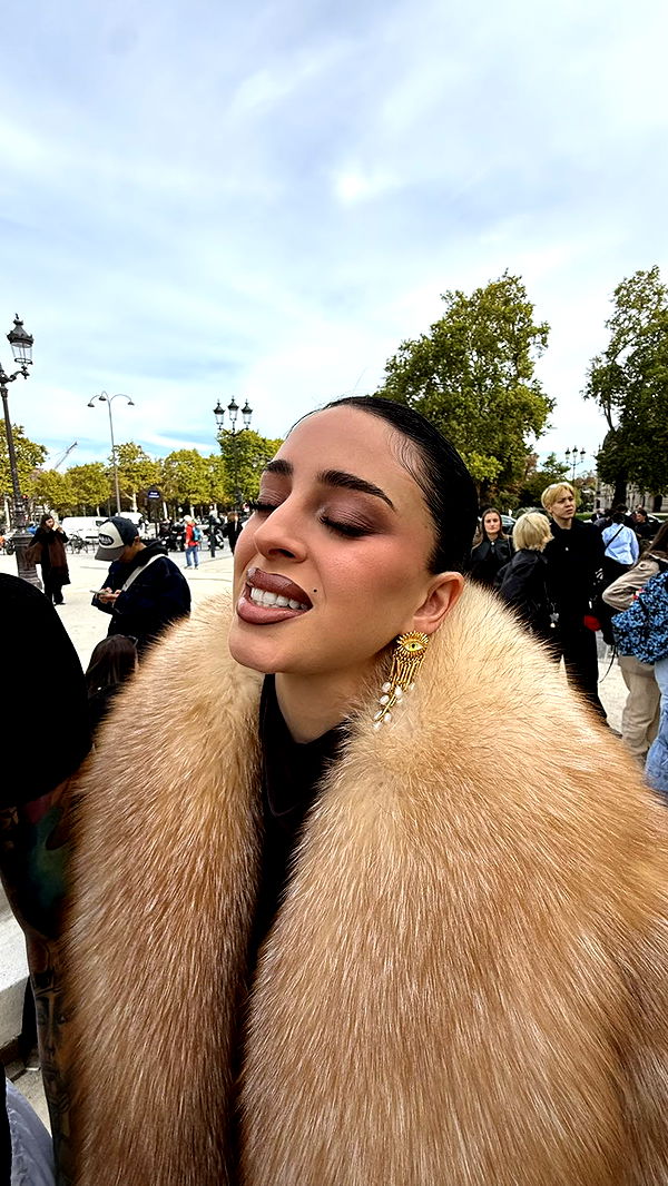 camilla_classy image ~ Altpins