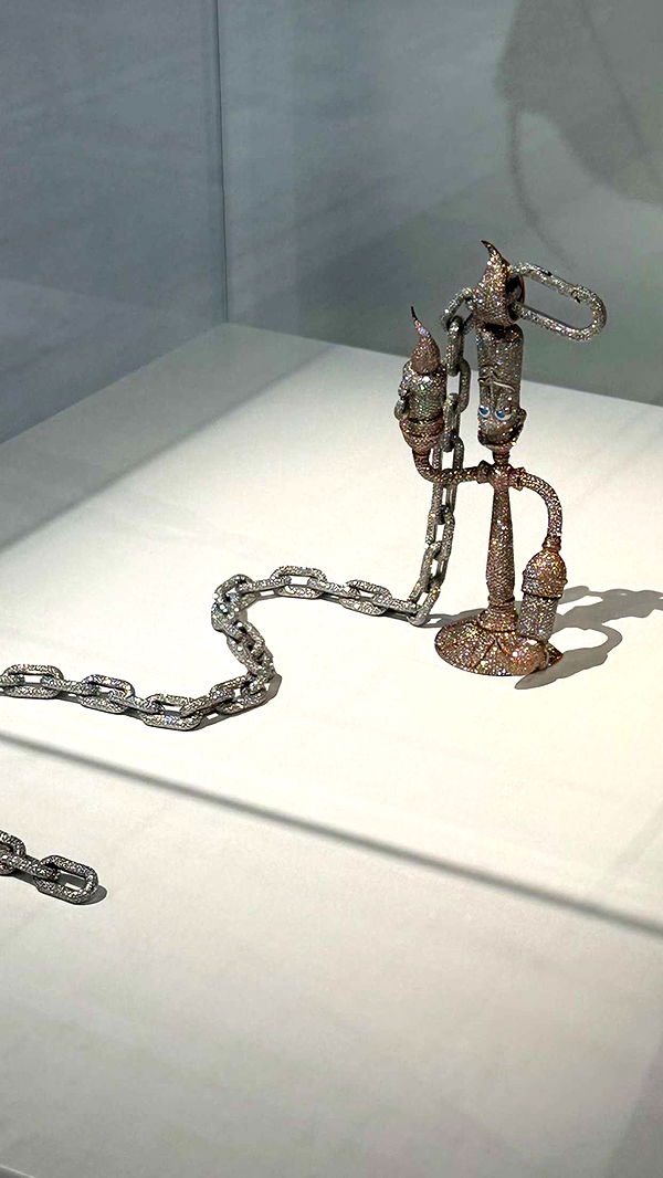 camilla_classy image ~ Altpins