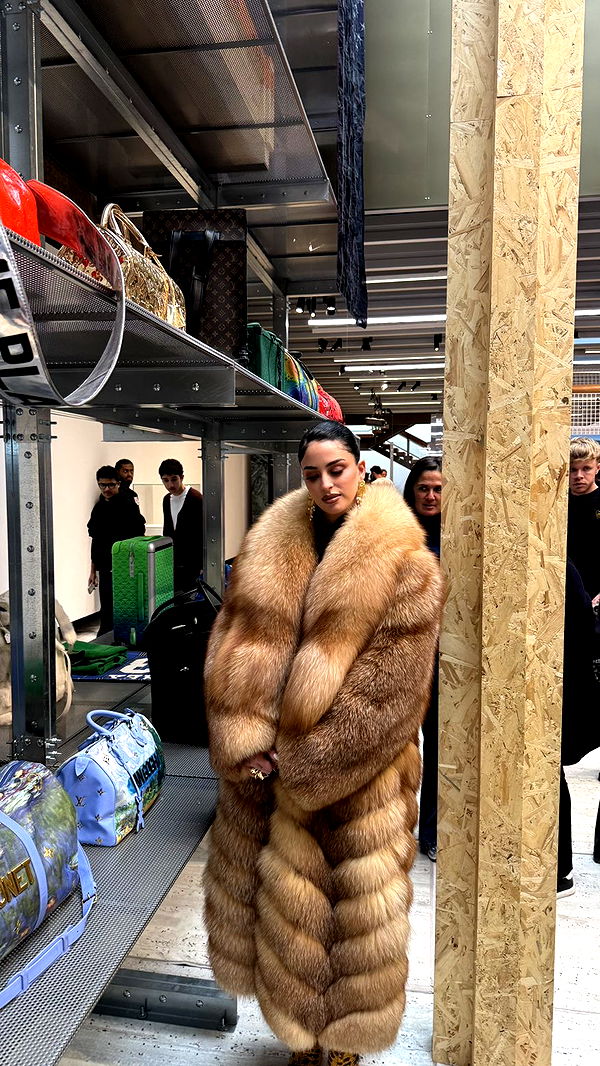 camilla_classy image ~ Altpins