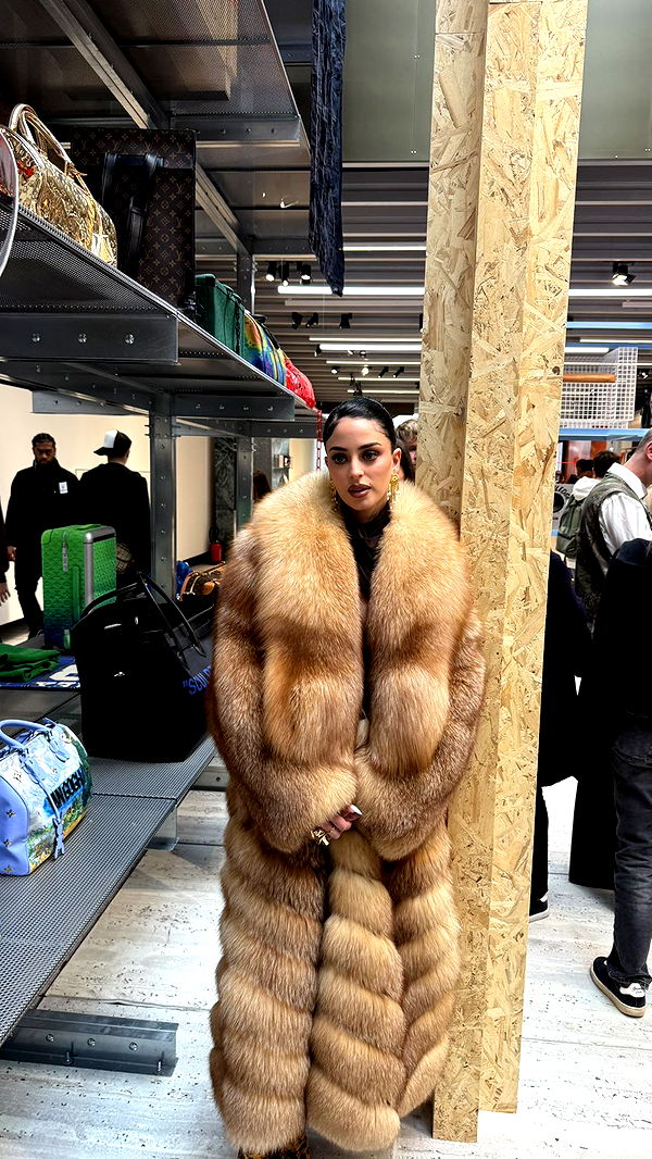 camilla_classy image ~ Altpins