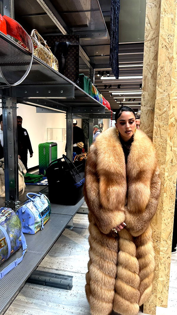 camilla_classy image ~ Altpins