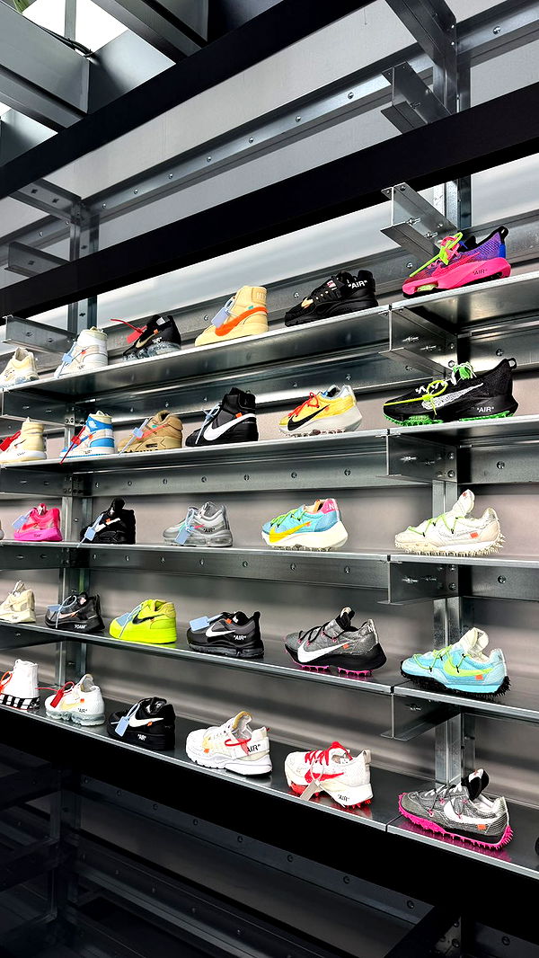 camilla_classy image ~ Altpins