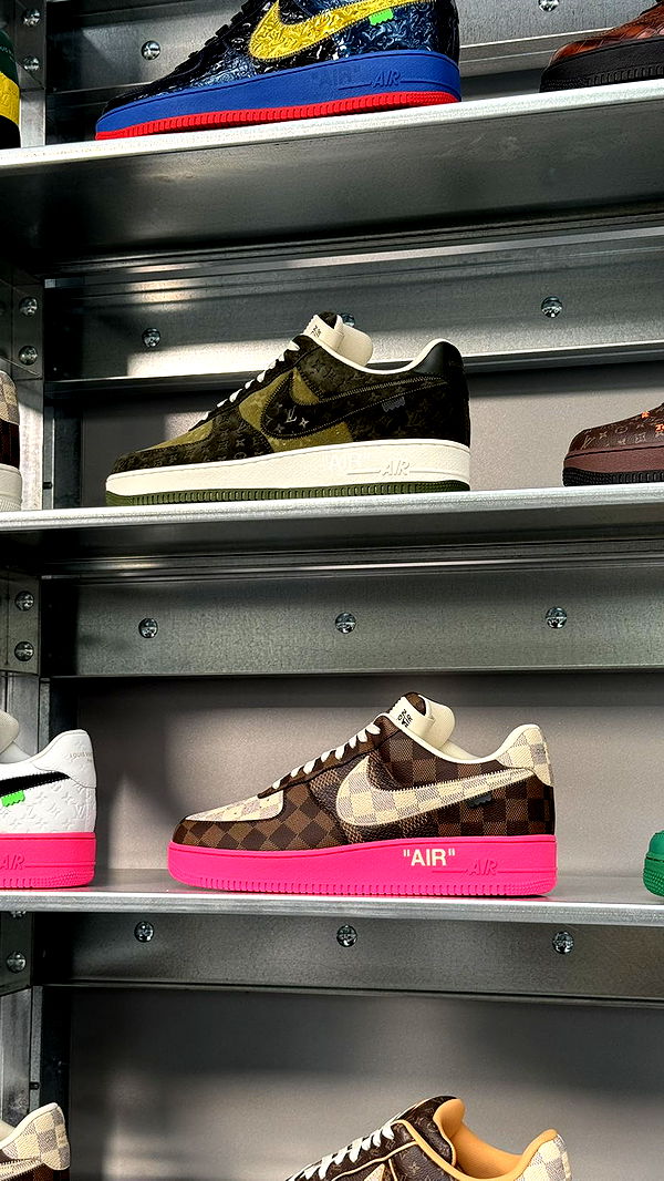 camilla_classy image ~ Altpins