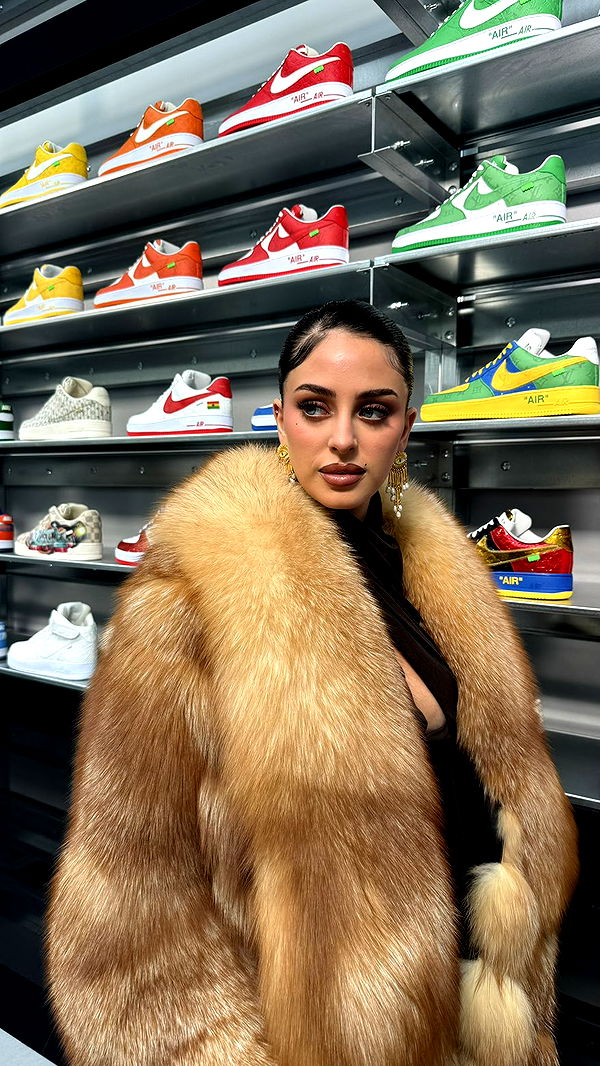 camilla_classy image ~ Altpins