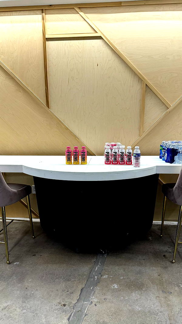 camilla_classy image ~ Altpins