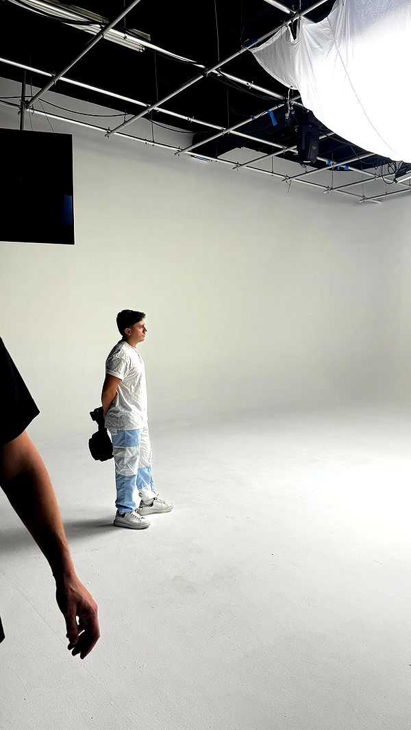 camilla_classy image ~ Altpins