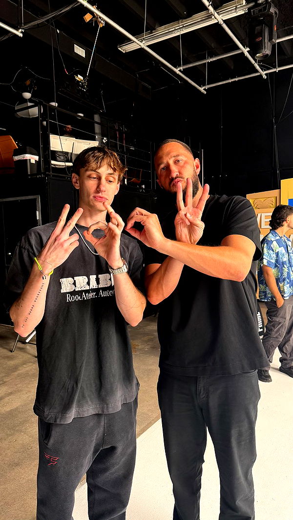 camilla_classy image ~ Altpins