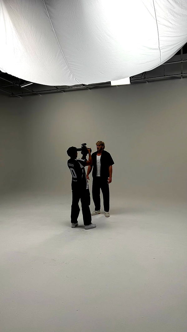 camilla_classy image ~ Altpins