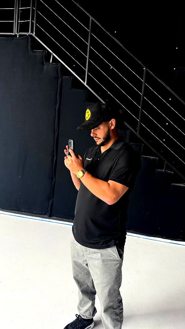 camilla_classy image ~ Altpins