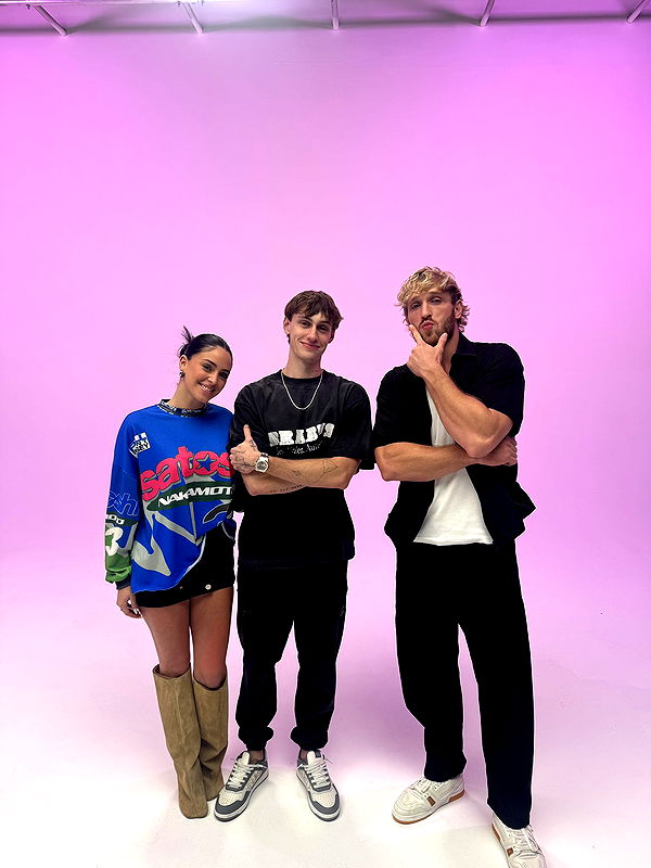 camilla_classy image ~ Altpins