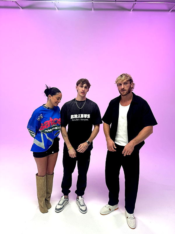 camilla_classy image ~ Altpins